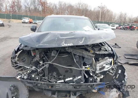 2021 Jeep Grand Cherokee Laredo X 4X4 from USA, damaged, VIN 1C4RJFAGXMC650672